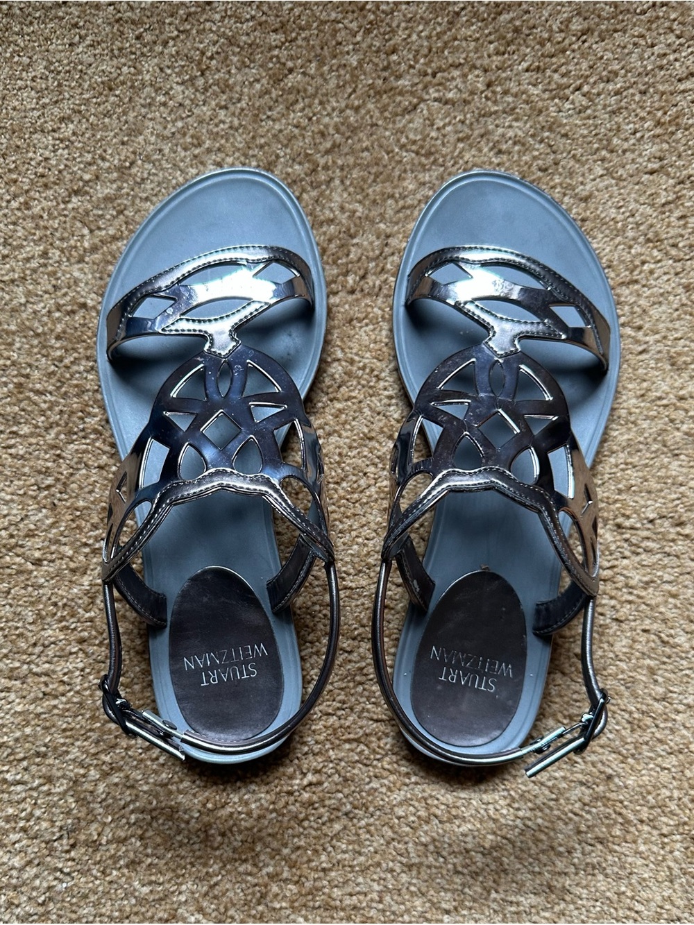 Women's Gelfisher Jelly Sandals in a dark metallic graphite